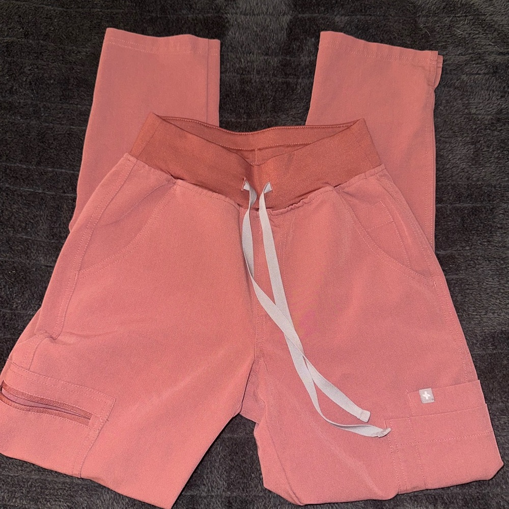 Mauve figs scrub pants. Xxs.